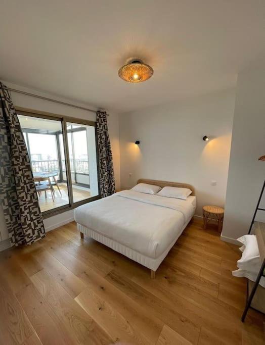 Penthouse / 2 Bedrooms In City Center Of Angers Dış mekan fotoğraf