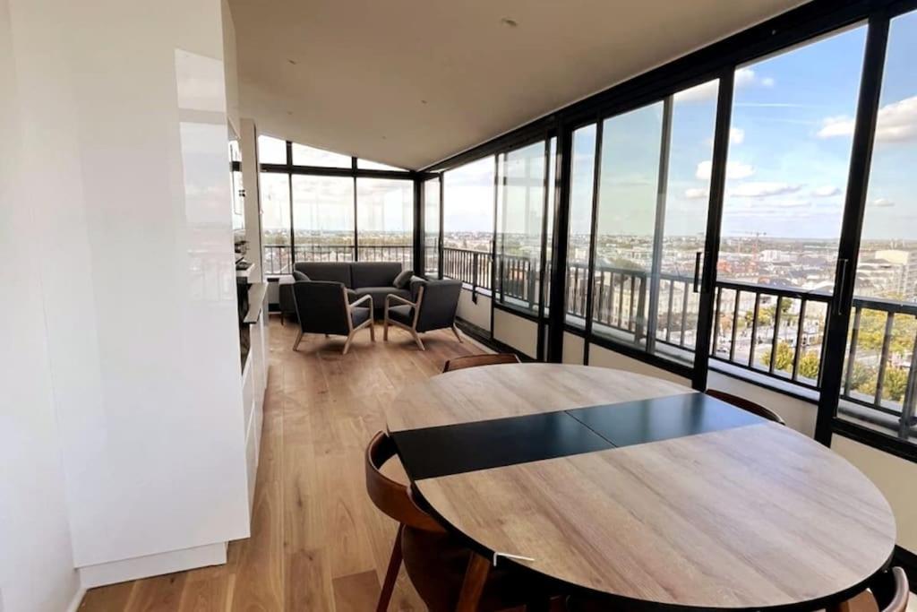 Penthouse / 2 Bedrooms In City Center Of Angers Dış mekan fotoğraf